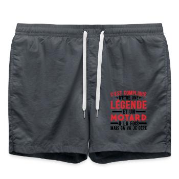 Je Suis Une Légende Et Un Motard - Short de bain - charbon - Devant - AI Model Male 185 light (185cm)