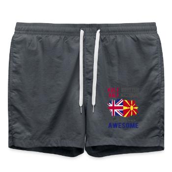 Halb Brite Halb Makedonier - Badeshorts - Anthrazit - Vorne - AI Model Male 185 light (185cm)