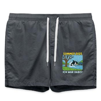 Spruch "Sommer 2025 Ich war dabei" Urlauber Urlaub - Badeshorts - Anthrazit - Vorne - AI Model Male 185 light (185cm)