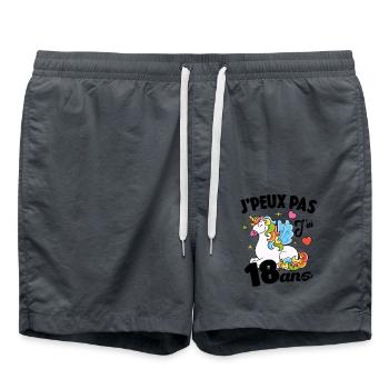 Je Peux Pas J'ai 18 Ans Anniversaire Cadeau - Short de bain - charbon - Devant - AI Model Male 185 light (185cm)