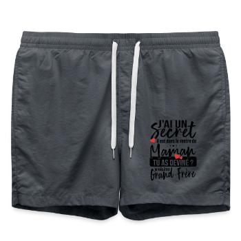 J'ai Un Secret - Devenir Grand-Frère Cadeau Humour - Short de bain - charbon - Devant - AI Model Male 185 light (185cm)