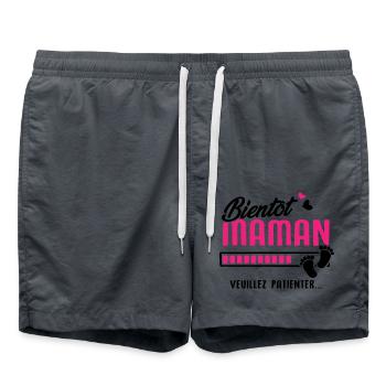 bientôt maman veuillez patienter - Short de bain - charbon - Devant - AI Model Male 185 light (185cm)