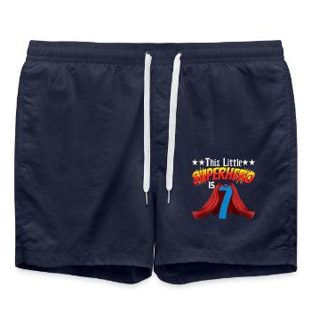 Ce petit super-héros a 7 ans - Short de bain - bleu marine - Devant - AI Model Male 185 light (185cm)