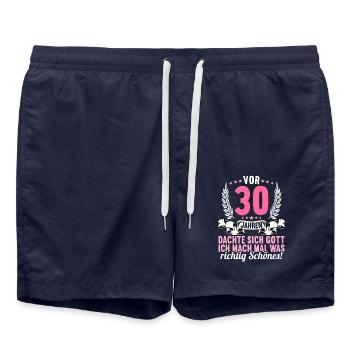 Vor 30 Jahren dachte Gott Schönes 30 Geburtstag - Badeshorts - French Navy - Vorne - AI Model Male 185 light (185cm)