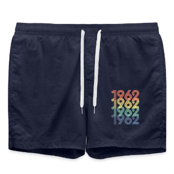 Cool Retro 1962, 60 ans, cadeau de 60e anniversaire - Short de bain - bleu marine - Devant - AI Model Male 185 light (185cm)