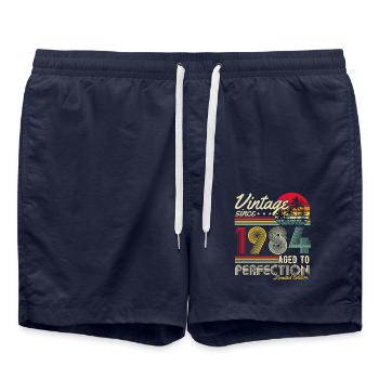 Jahrgang 1984 Geburtstag Geschenk Retro - Badeshorts - French Navy - Vorne - AI Model Male 185 light (185cm)