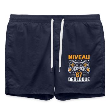 Niveau 67 débloqué / Anniversaire 67 ans gamer - Short de bain - bleu marine - Devant - AI Model Male 185 light (185cm)