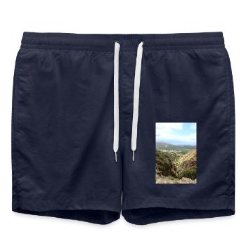 Berg Berge Berglandschaft Poster - Badeshorts - French Navy - Vorne - AI Model Male 185 light (185cm)