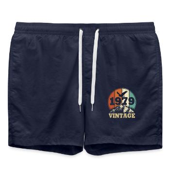 Jahrgang 1979 - Badeshorts - French Navy - Vorne - AI Model Male 185 light (185cm)
