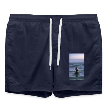 Créature marine mignonne dans le style de film vintage Mignon - Short de bain - bleu marine - Devant - AI Model Male 185 light (185cm)