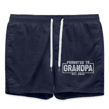 Zum Opa befördert festgelegt für 2025 - Badeshorts - French Navy - Vorne - AI Model Male 185 light (185cm)