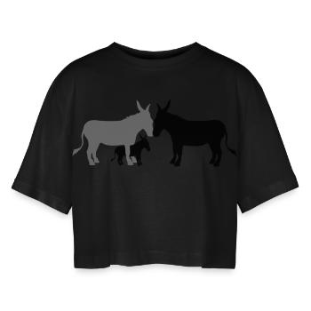 1 baby kind kleines junges familie mama papa esel - Frauen Oversized Cropped T-Shirt - Schwarz - Vorne - AI Model Female 172 light (172cm)