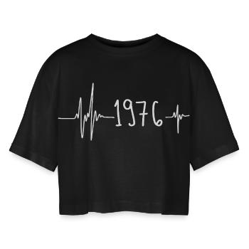 1976 - Women’s Oversized Cropped T-Shirt - black - Front - AI Model Female 172 light (172cm)