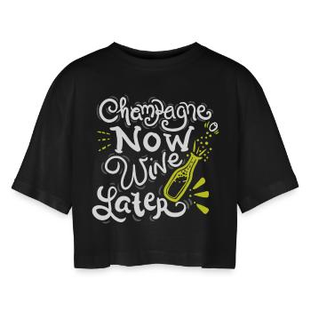 NEW YEAR EVE now Wine later - Women’s Oversized Cropped T-Shirt - black - Front - AI Model Female 172 light (172cm)