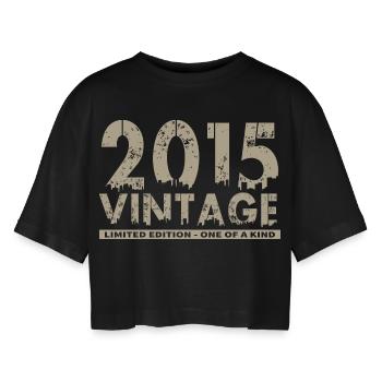 Jahrgang 2015 Bursdag - Unikat - Frauen Oversized Cropped T-Shirt - Schwarz - Vorne - AI Model Female 172 light (172cm)