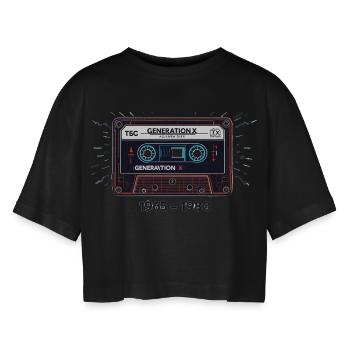 generation x - Frauen Oversized Cropped T-Shirt - Schwarz - Vorne - AI Model Female 172 light (172cm)