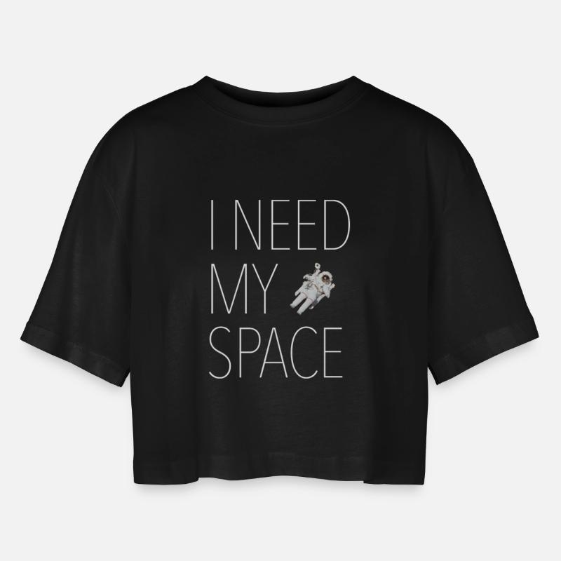 Astronaut in space - Women’s Oversized Cropped T-Shirt - black