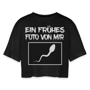 Baby Party Gag Crazy Geek: Ein frühes Foto von mir - Frauen Oversized Cropped T-Shirt - Schwarz - Vorne - AI Model Female 172 light (172cm)