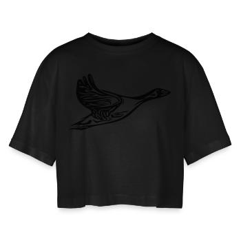 Fliegende wilde Gans mit Flügeln - Frauen Oversized Cropped T-Shirt - Schwarz - Vorne - AI Model Female 172 light (172cm)
