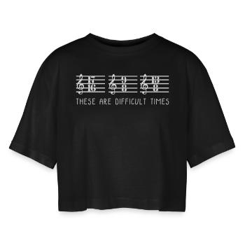 These are Difficult Times Funny Parody - Frauen Oversized Cropped T-Shirt - Schwarz - Vorne - AI Model Female 172 light (172cm)