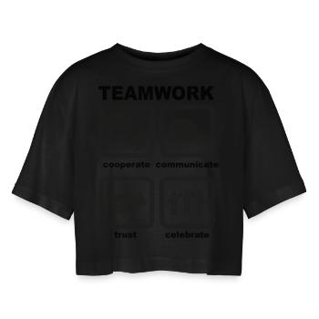 Teamwork - Frauen Oversized Cropped T-Shirt - Schwarz - Vorne - AI Model Female 172 light (172cm)