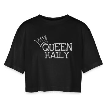 Geschenk für Haily - Frauen Oversized Cropped T-Shirt - Schwarz - Vorne - AI Model Female 172 light (172cm)