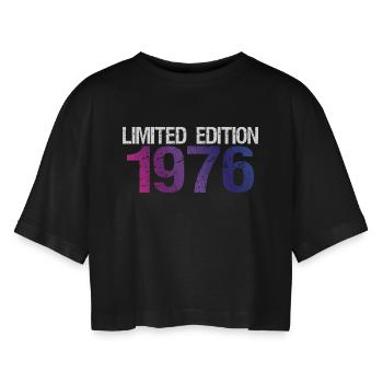 50. Geburtstag Limited Edition 1976 Vintage - Frauen Oversized Cropped T-Shirt - Schwarz - Vorne - AI Model Female 172 light (172cm)