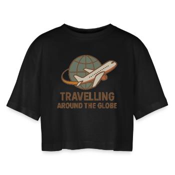 Travelling Around the Globe – Flugzeug & Globus - Frauen Oversized Cropped T-Shirt - Schwarz - Vorne - AI Model Female 172 light (172cm)