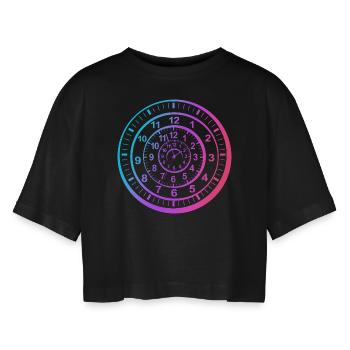 Voyage dans le temps - T-shirt court oversize Femme - noir - Devant - AI Model Female 172 light (172cm)