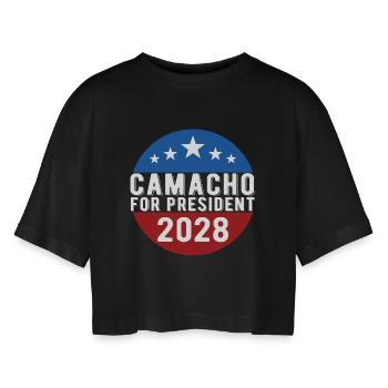 Camacho 2028 Emblem-Parodie Lustig, nicht sicher - Frauen Oversized Cropped T-Shirt - Schwarz - Vorne - AI Model Female 172 light (172cm)