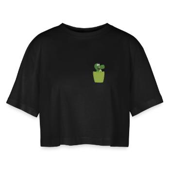 Krokodil in Brusttasche - Frauen Oversized Cropped T-Shirt - Schwarz - Vorne - AI Model Female 172 light (172cm)