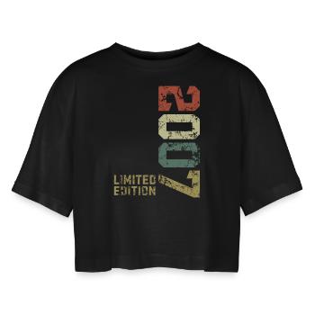 2007 Jahrgang geboren Limited Edition - Frauen Oversized Cropped T-Shirt - Schwarz - Vorne - AI Model Female 172 light (172cm)