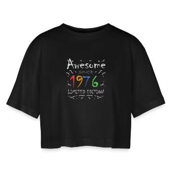 1976 - Jahrgang 1976 - Frauen Oversized Cropped T-Shirt - Schwarz - Vorne - AI Model Female 172 light (172cm)