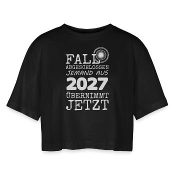 2027 - Women’s Oversized Cropped T-Shirt - black - Front - AI Model Female 172 light (172cm)