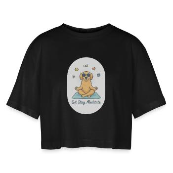 Zen Golden Retriever: Der flauschige Lebenscoach - Frauen Oversized Cropped T-Shirt - Schwarz - Vorne - AI Model Female 172 light (172cm)