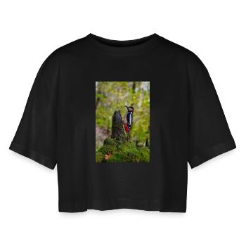 Woodpecker on Mossy Forest Stump - Women’s Oversized Cropped T-Shirt - black - Front - AI Model Female 172 light (172cm)
