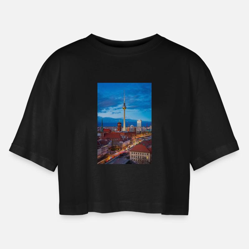 Berlin Skyline Evening Light - Women’s Oversized Cropped T-Shirt - black