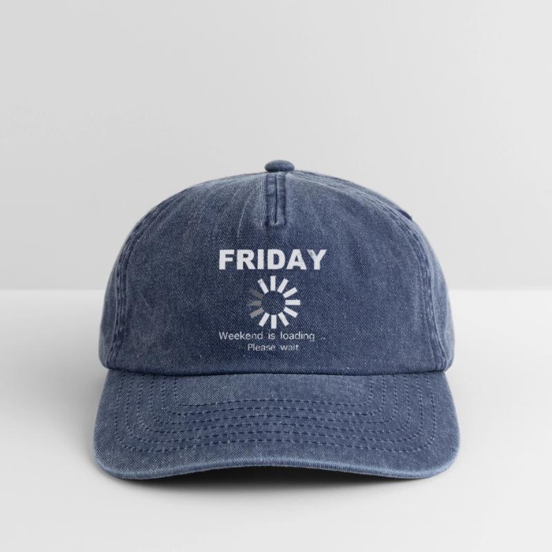 Friday Weekend Loading Spruch Relaxed Vintage Cap