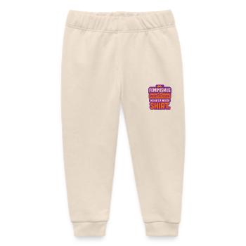 Feminismus passt zu allem – sogar zu diesem Shirt. - Baby Organic Jogginghose Baby Tumbler von Stanley/Stella - Natur - Vorne
