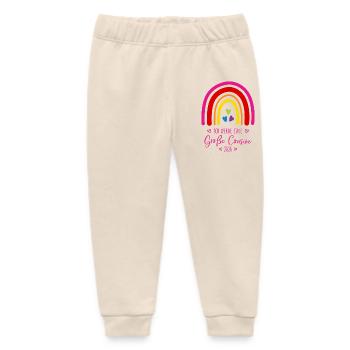 Große Cousine 2026 Regenbogen - Baby Organic Jogginghose Baby Tumbler von Stanley/Stella - Natur - Vorne