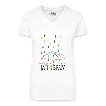 dancing in the rain - Bio Frauen T-Shirt mit V-Ausschnitt - Weiß - Vorne