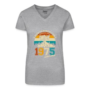 Limited Edition May 1975 Birthday Gift - Organic Women's V-Neck T-Shirt - heather grey - Front