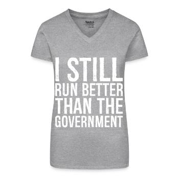 Je cours toujours mieux que le gouvernement - T-shirt bio col V Femme - noir - Devant