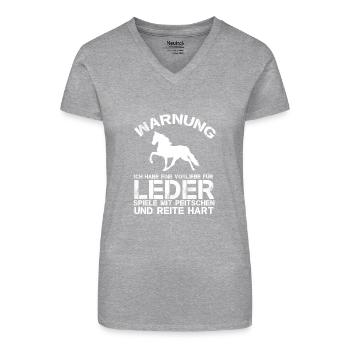 Leder, Peitschen, Reite Hart - Bio Frauen T-Shirt mit V-Ausschnitt - Schwarz - Vorne