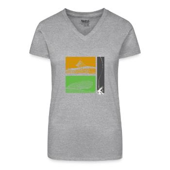 Modell 26 - Forelle und Äsche - Bio Frauen T-Shirt mit V-Ausschnitt - Schwarz - Vorne
