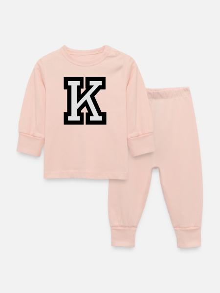 Buchstabe K - Baby Schlafanzug - Kristallrosa