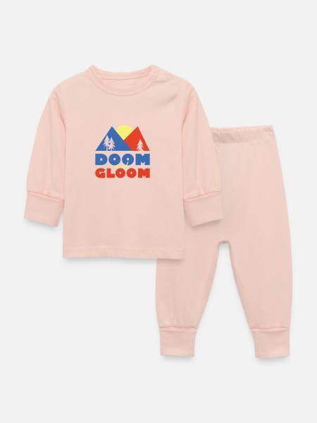 Doom und Düsternis - Baby Schlafanzug - Kristallrosa