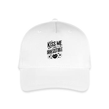 Küss mich, ich bin unwiderstehlich - Kinder Bio Basecap - Weiß - Vorne