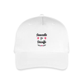 Ehefrau Schwester, die sich die Haare föhnt Beste Schwester - Kinder Bio Basecap - Weiß - Vorne