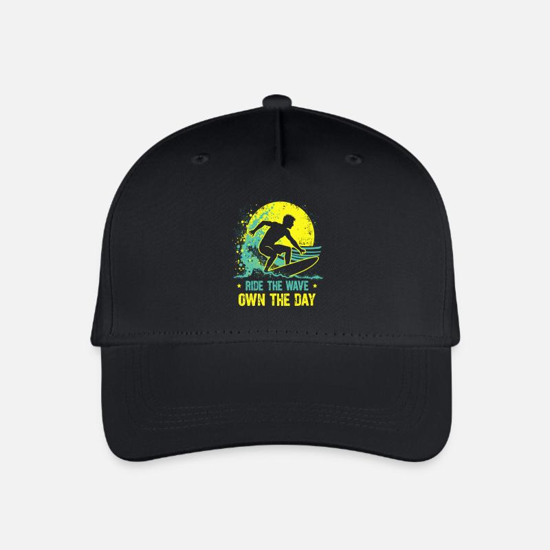 Surfer Ride the Wave – Own the Day Spruch - Kinder Bio Basecap - Schwarz